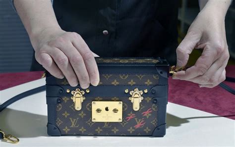 louis vuitton il genio del lusso documentario|Alle origini del lusso con l'Alta Gioielleria Louis Vuitton.